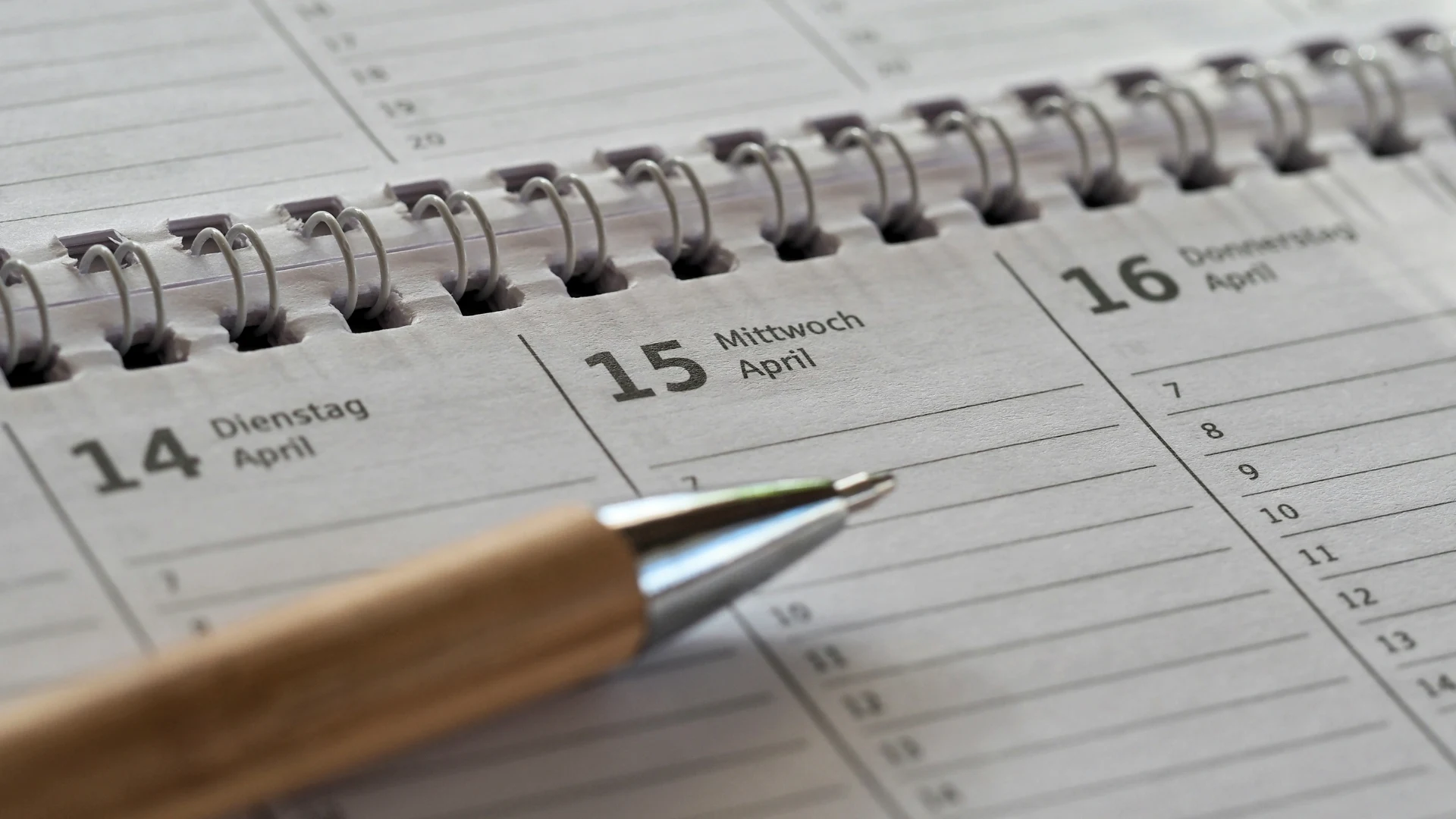 How to Start a Side Hustle With No Money as a Beginner